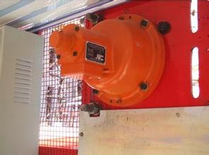 施工升降機防墜安全器